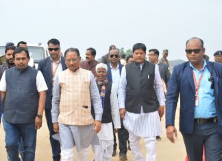 मुख्यमंत्री विष्णुदेव साय पहुंचे कंडोर, कुनकुरी हेलीपैड