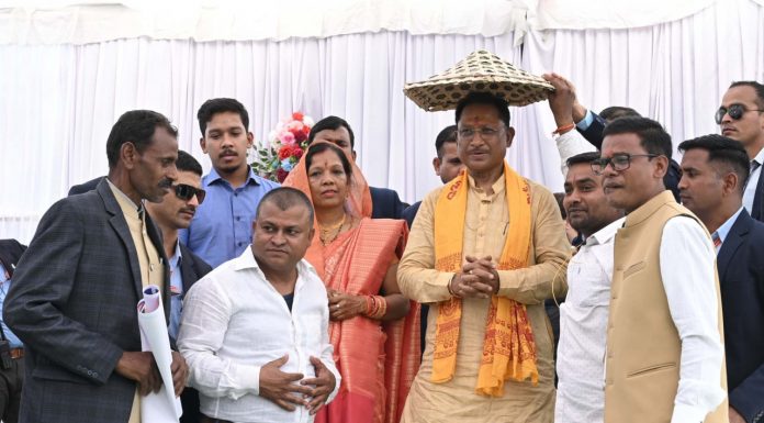 आप सभी का आशीर्वाद बना रहे, आपसे मिली ताकत से ही मोदी की गारंटी को पूरा करेंगे: मुख्यमंत्री विष्णु देव साय