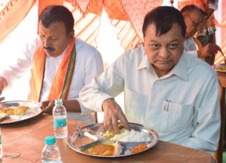 देश के विकास में श्रमिकों के योगदान को नहीं भुलाया जा सकता : श्रम मंत्री लखन लाल देवांगन