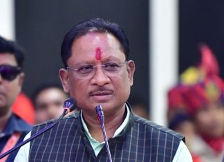 मुख्यमंत्री विष्णु देव साय ने संवाद कार्यक्रम को सम्बोधित करते हुए अंतर्राष्ट्रीय महिला दिवस और महाशिवरात्रि को बधाई देते हुए अपने सम्बोधन की शुरुआत की
