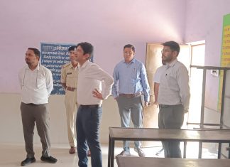 रायपुर लोकसभा क्रमांक 08 आब्जर्वर रोहन चंद ठाकुर ने किया मतदान केंद्रों का निरीक्षण