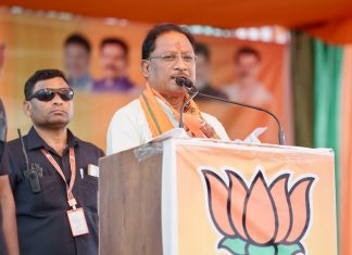 मुख्यमंत्री विष्णु देव साय ने कांग्रेस में मचे घमासान और बिखराव पर जमकर चुटकी ली
