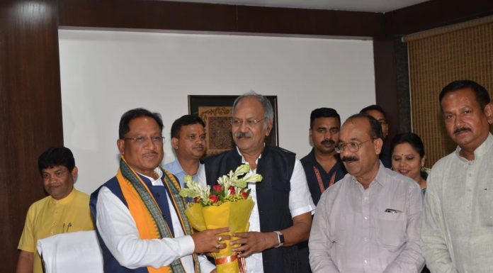 छत्तीसगढ़ के नव निर्वाचित लोक सभा सदस्यों के सम्मान में छत्तीसगढ़ के मुख्यमंत्री विष्णुदेव साय ने नई दिल्ली स्थित छत्तीसगढ़ सदन में रात्रिभोज का आयोजन किया