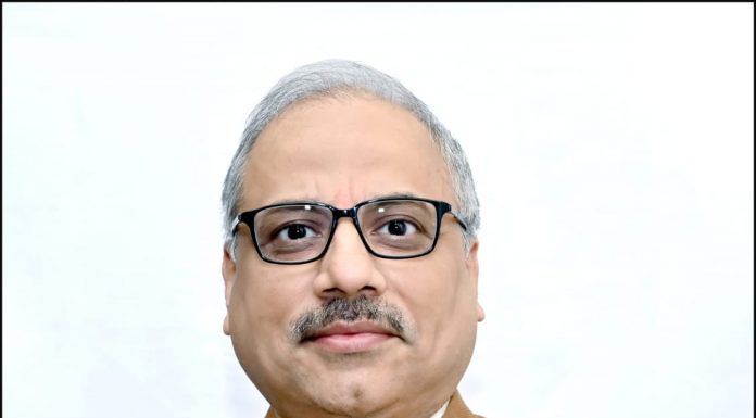 मुख्य न्यायाधीश द्वारा लंबित न्यायालयीन प्रकरणों की समीक्षा