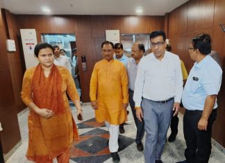 मुख्यमंत्री विष्णुदेव साय ने छत्तीसगढ़ निवास का लिया जायजा