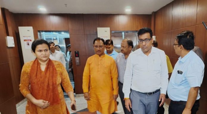 मुख्यमंत्री विष्णुदेव साय ने छत्तीसगढ़ निवास का लिया जायजा