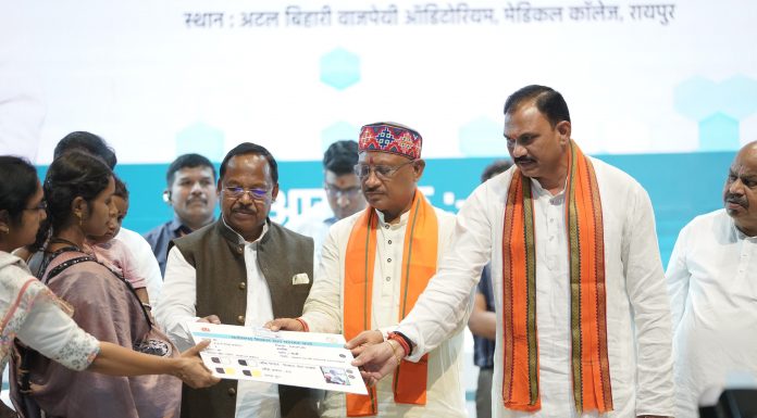 मुख्यमंत्री विष्णुदेव साय की पहल पर राज्य की मितानिन बहनों को मिलेगा आनलाइन मानदेय भुगतान