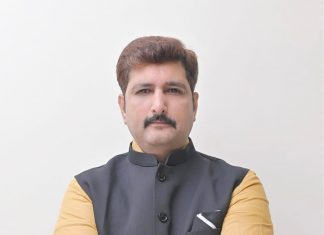 पूर्व मुख्यमंत्री मीडिया से भाग रहे है,खुद की हार और कांग्रेस की शर्मनाक हार की जिम्मेदारी क्यों नहीं लेते : अमित चिमनानी