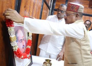 डॉ. श्यामाप्रसाद मुखर्जी की जयंती पर मुख्यमंत्री साय ने उनके चित्र पर माल्यार्पण कर किया नमन