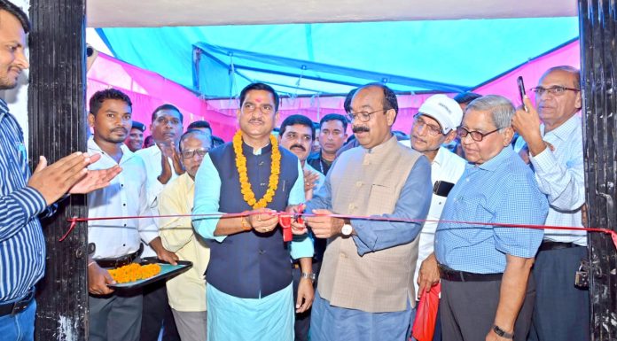 उप मुख्यमंत्री अरुण साव और केंद्रीय राज्य मंत्री तोखन साहू ने सियान सदन भवन का किया लोकार्पण