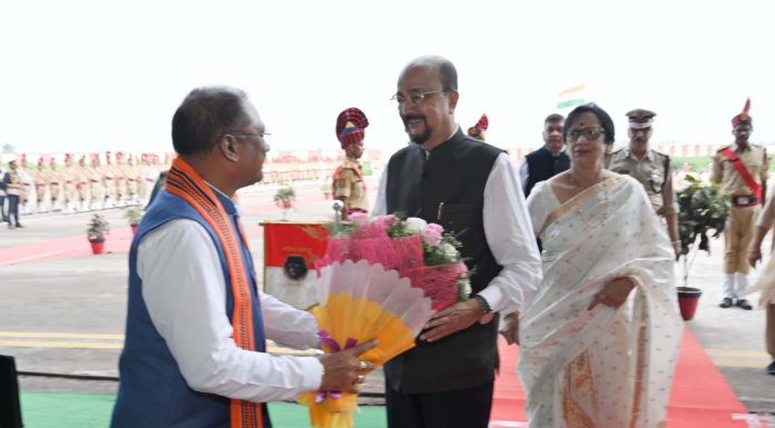 मनोनीत राज्यपाल रमेन डेका का छत्तीसगढ़ आगमन पर मुख्यमंत्री विष्णु देव साय ने किया आत्मीय स्वागत