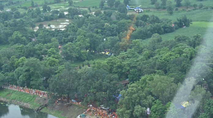 मुख्यमंत्री विष्णुदेव साय ने भोरमदेव में हजारों कावड़ियों का पुष्प वर्षा कर किया भव्य स्वागत