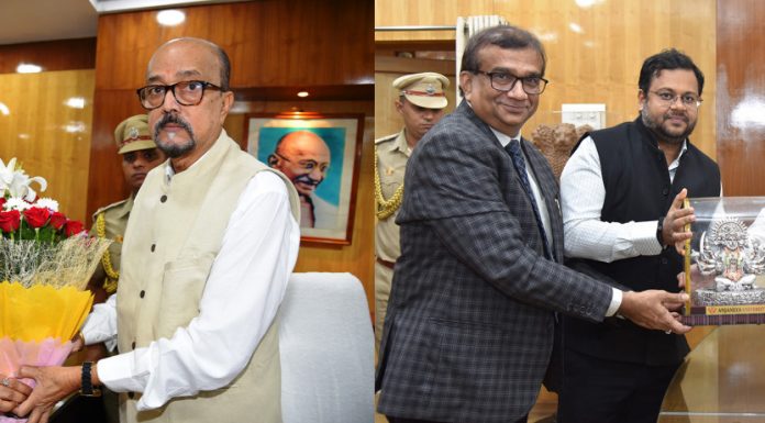 राज्यपाल रमेन डेका से विभिन्न विश्वविद्यालयों के कुलपतियों ने की सौजन्य मुलाकात