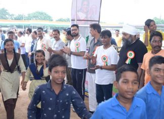 विधायक सिन्हा ने तिरंगा प्रतिज्ञा की दिलाई शपथ