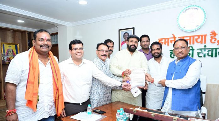 मुख्यमंत्री विष्णु देव साय को श्री कृष्ण जन्माष्टमी पर आयोजित दही हांडी उत्सव प्रतियोगिता में शामिल होने मिला निमंत्रण