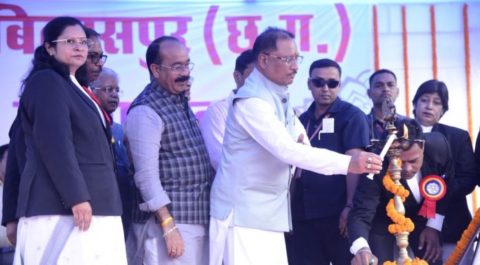 मुख्यमंत्री बिलासपुर जिला अधिवक्ता संघ के शपथ ग्रहण समारोह में हुए शामिल