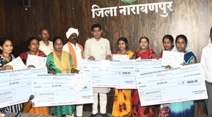 महिलाएं प्रशिक्षित होकर स्व-रोजगार की ओर बढ़ें : मंत्री टंक राम वर्मा