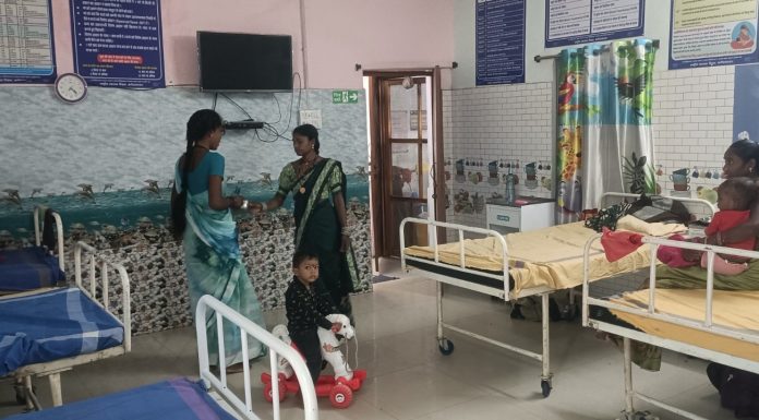 पोषण पुनर्वास केंद्रों से आ रही है बच्चों के चेहरे पर मुस्कान