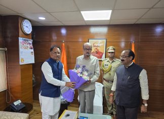 छत्तीसगढ़ के मुख्यमंत्री विष्णुदेव साय ने छत्तीसगढ़ भवन में राज्यपाल से की मुलाकात