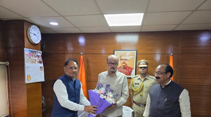 छत्तीसगढ़ के मुख्यमंत्री विष्णुदेव साय ने छत्तीसगढ़ भवन में राज्यपाल से की मुलाकात