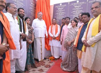 मुख्यमंत्री विष्णु देव साय ने दंतेवाड़ा में 167 करोड़ 21 लाख रुपए के विकास कार्यों का किया लोकार्पण एवं भूमिपूजन