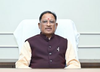 मुख्यमंत्री विष्णु देव साय ने नवा रायपुर निवास कार्यालय में विधिवत कामकाज की शुरुआत की