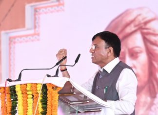 केन्द्रीय मंत्री डॉ. मंडाविया ने युवाओं से देश के विकास और सामाजिक सरोकार से जुड़ने का किया आव्हान