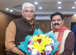 उपमुख्यमंत्री शर्मा ने केंद्रीय पर्यटन मंत्री गजेंद्र सिंह शेखावत से की मुलाकात