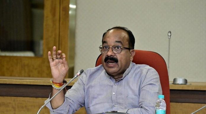 उप मुख्यमंत्री अरुण साव ने नगरीय निकायों के कार्यों की समीक्षा की