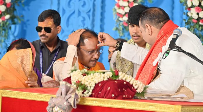 हम सबका परम सौभाग्य है कि मायाली में पूज्य पंडित प्रदीप मिश्रा जी के श्रीमुख से शिव महापुराण कथा का हो रहा वाचन — मुख्यमंत्री विष्णुदेव साय