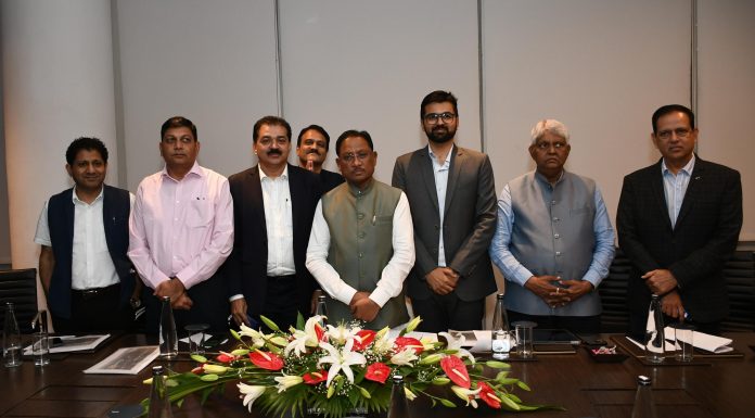 नवा रायपुर में मल्टिस्पेशियलिटी अस्पताल की स्थापना में शाल्वी ग्रुप की रुचि, मुंबई में मुख्यमंत्री साय से की मुलाकात