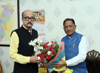 राज्यपाल डेका से मुख्यमंत्री साय ने की भेंट साय ने की भेंट