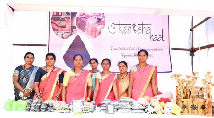 बकरी पालन से आत्मनिर्भरता की मिसाल बनी जय बड़ादेव महिला समूह