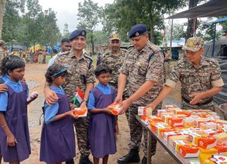 आज़ादी के बाद पहली बार बस्तर के 29 गांवों में शान से लहराया तिरंगा