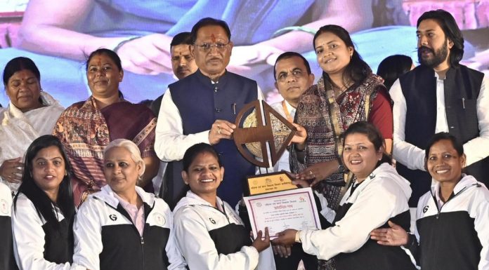 नई उड़ान, नया क्षितिज – छत्तीसगढ़ में महतारियों के सशक्तिकरण की कहानी