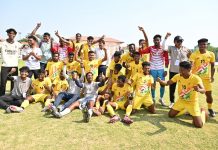 फुटबॉल में छत्तीसगढ़ को रजत पदक : फाइनल में कड़े मुकाबले में पश्चिम बंगाल से 0-1 से मिली हार