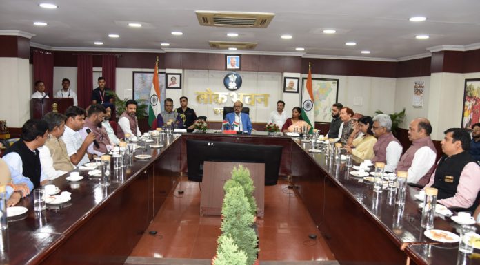 पर्यावरण संरक्षण, विशेष पिछड़ी जनजातियों के उत्थान, ब्रेस्ट कैंसर जागरूकता के लिए रोटेरियन निभाएं सक्रिय भूमिका-श्री डेका