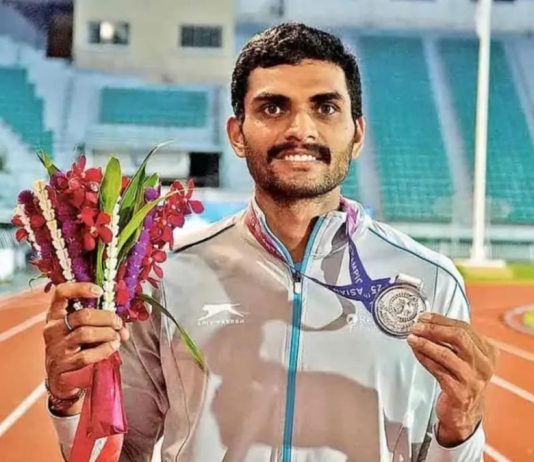 वित्त मंत्री ओपी चौधरी ने राष्ट्रमंडल खेल 2026 में रजत पदक विजेता सरवेश कुशारे को दी बधाई