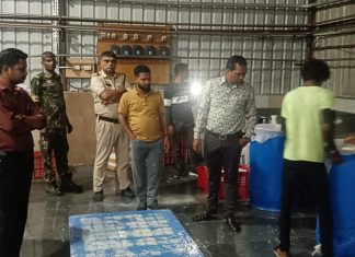 रात 12 बजे वैद्य फूड में राजस्व, खाद्य औषधि एवं पुलिस की संयुक्त टीम की दबिश, 200 किलो पनीर जब्त