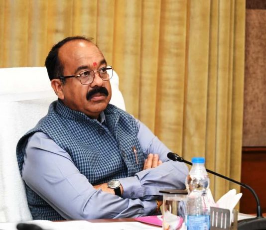 उप मुख्यमंत्री अरुण साव ने विकास कार्यों और योजनाओं के क्रियान्वयन की समीक्षा की
