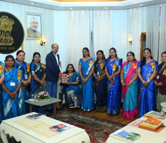 दृष्टिबाधित विद्यार्थियों को शिक्षा की मुख्यधारा से जोड़ने के लिए और अधिक प्रयास जरूरी -राज्यपाल रमेन डेका