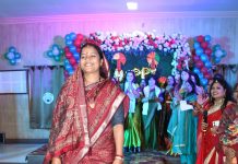 तीज के रंग में रंगा रायपुर प्रेस क्लब, श्रीमती लक्ष्मी राजवाड़े ने रैंप वॉक कर बढ़ाया महिला पत्रकारों का उत्साह