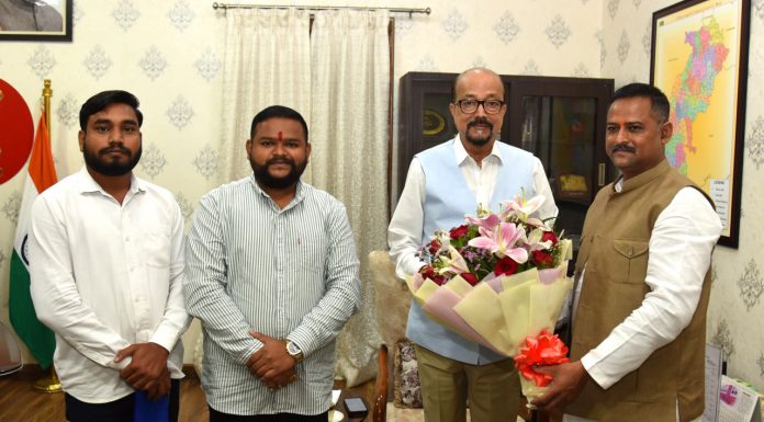 राज्यपाल रमेन डेका से अखिल भारतीय कुर्मी क्षत्रिय महासभा के प्रतिनिधिमंडल की सौजन्य मुलाकात