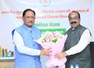 शहरों में नागरिक सुविधाओं और विकास कार्यों में लाएं तेजी : मुख्यमंत्री विष्णु देव साय