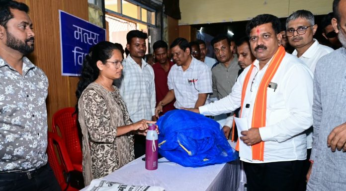 नक्सलवाद के लंबे और काले दौर से निकलकर शांति, सुरक्षा और समृद्धि की राह पर तेजी से आगे बढ़ रहा बस्तर – उप मुख्यमंत्री विजय शर्मा