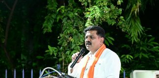 पत्रकार स्व. पंकज शर्मा की प्रतिमा का उप मुख्यमंत्री विजय शर्मा ने किया अनावरण, पत्रकारिता में योगदान को किया गया याद