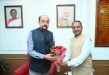 राज्यपाल डेका से छत्तीसगढ़ रेड क्रॉस समिति के अध्यक्ष ने की सौजन्य भेंट