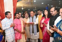 मुख्यमंत्री निवास में गरबा महोत्सव की धूम, भक्ति और उल्लास के रंग में रंगा आयोजन