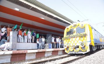 उत्तर बस्तर कांकेर : आजादी के बाद पहली बार रावघाट तक पहुंची रेल, बस्तर के विकास को मिली नई रफ्तार